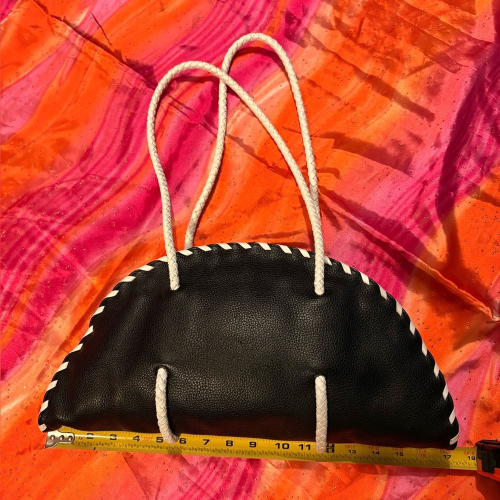 🔥ASHNEIL Vintage Black & White Pebble Leather Half Moon Shoulder Bag EUC - Picture 5 of 12
